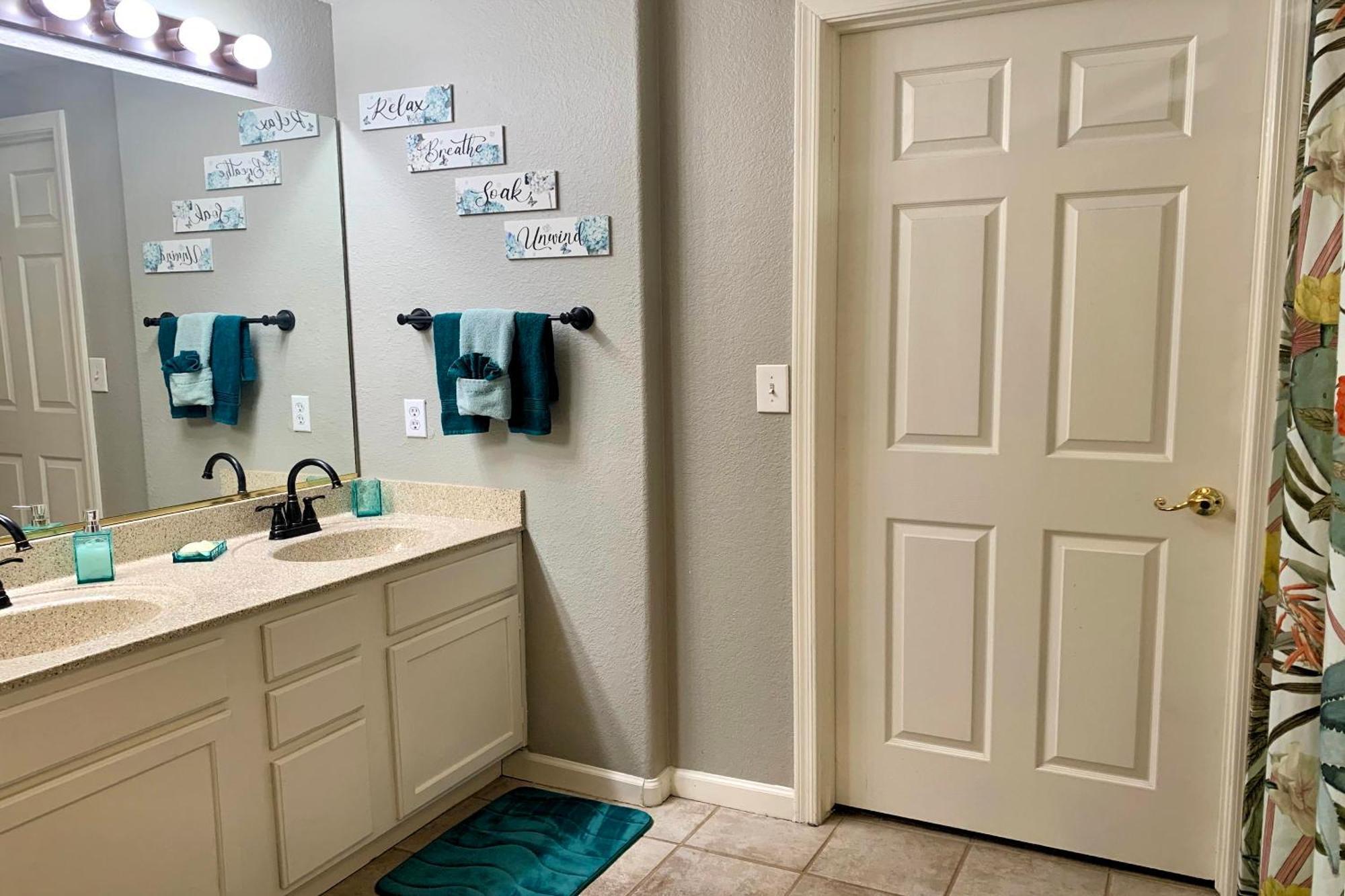 Gated Mountain View Resort Community, Centrally Located, Three Heated Pool-Spa Complexes, Half-Mile To Hiking! Phoenix Bagian luar foto
