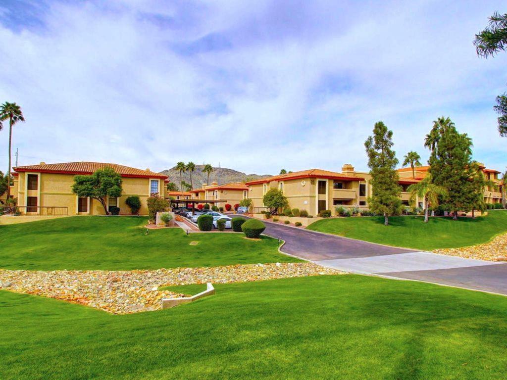Gated Mountain View Resort Community, Centrally Located, Three Heated Pool-Spa Complexes, Half-Mile To Hiking! Phoenix Bagian luar foto