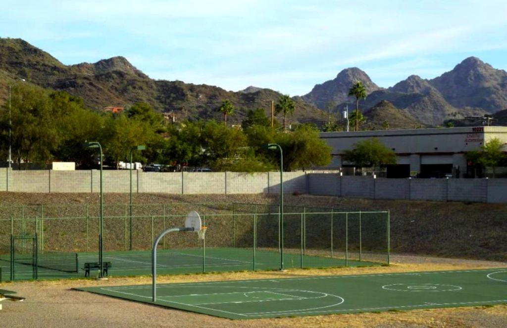 Gated Mountain View Resort Community, Centrally Located, Three Heated Pool-Spa Complexes, Half-Mile To Hiking! Phoenix Bagian luar foto